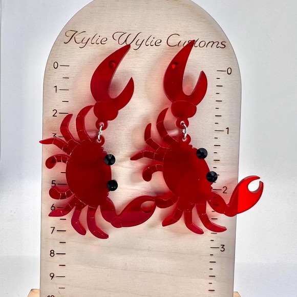 Red Crab Earrings - Cajun Earrings - Louisiana Earrings - Statement Earrings - Picture 11 of 11